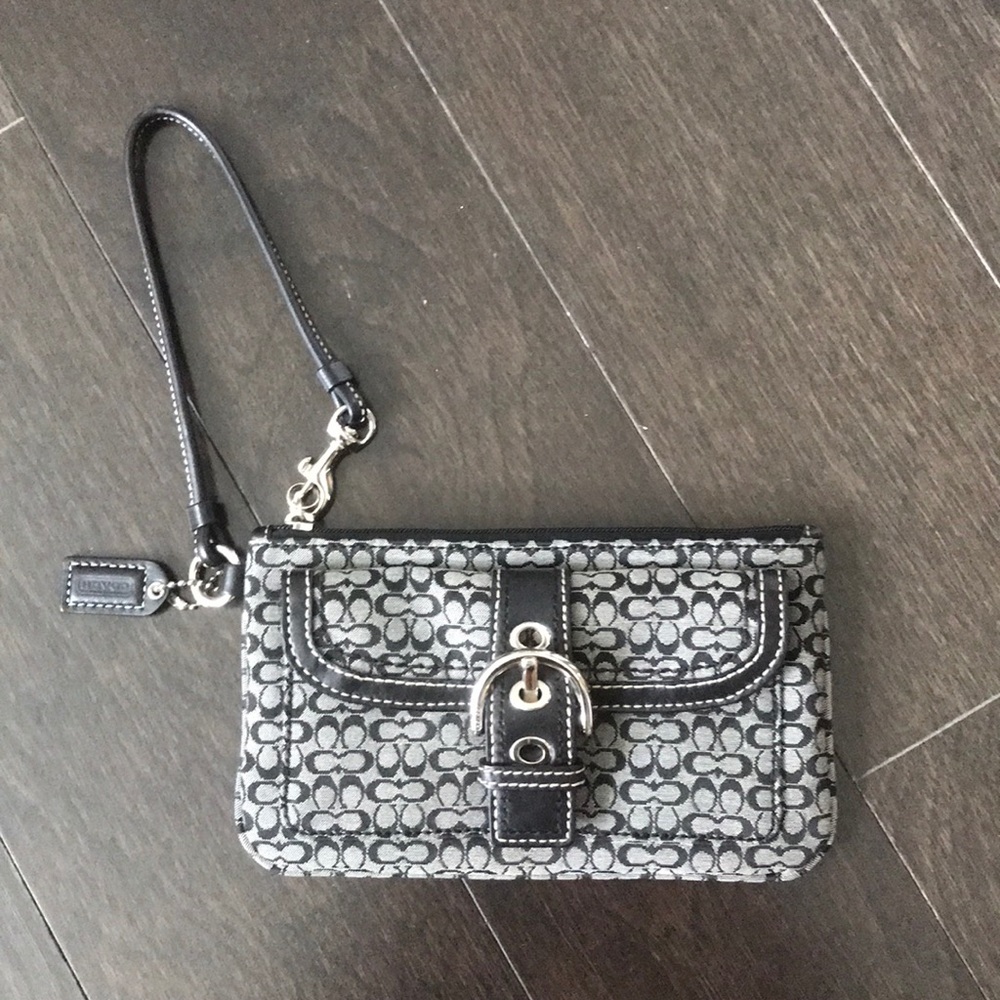 Coach Wristlet with classic C pattern